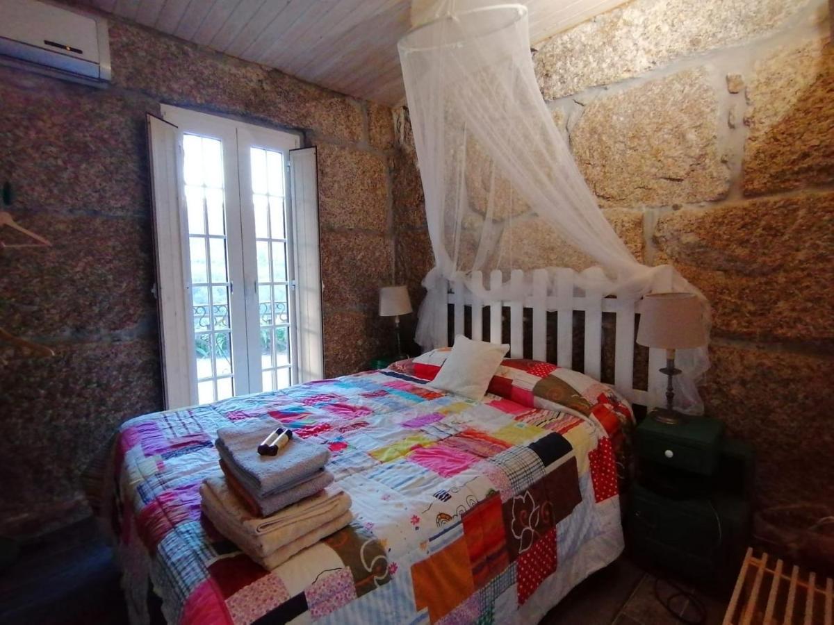 הוילה אמרנטה "Bouca Drigues" Casa Antiga De Pedra Com Piscina E Vista Rio מראה חיצוני תמונה