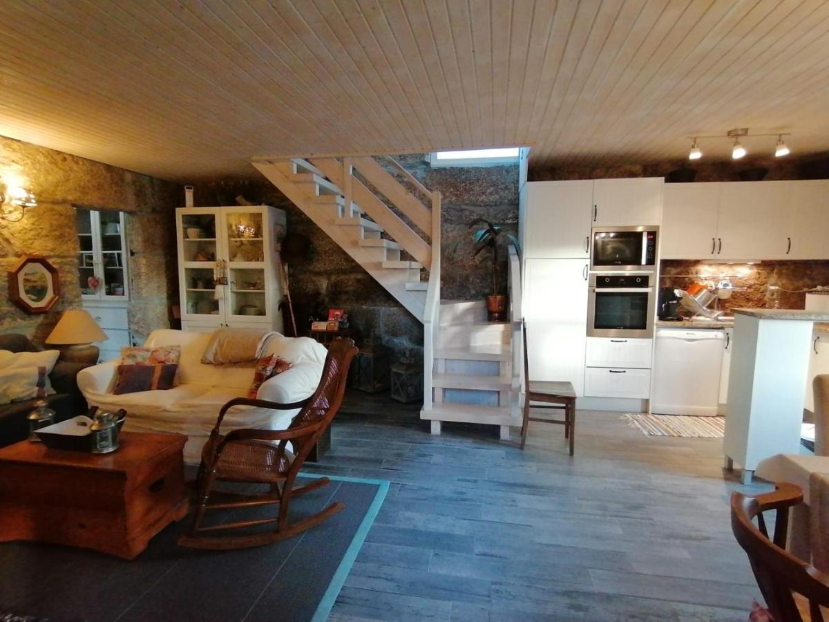 הוילה אמרנטה "Bouca Drigues" Casa Antiga De Pedra Com Piscina E Vista Rio מראה חיצוני תמונה